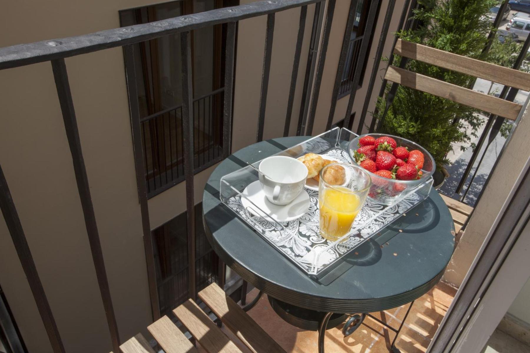 Singularstays Mercado Central Valencia Ngoại thất bức ảnh